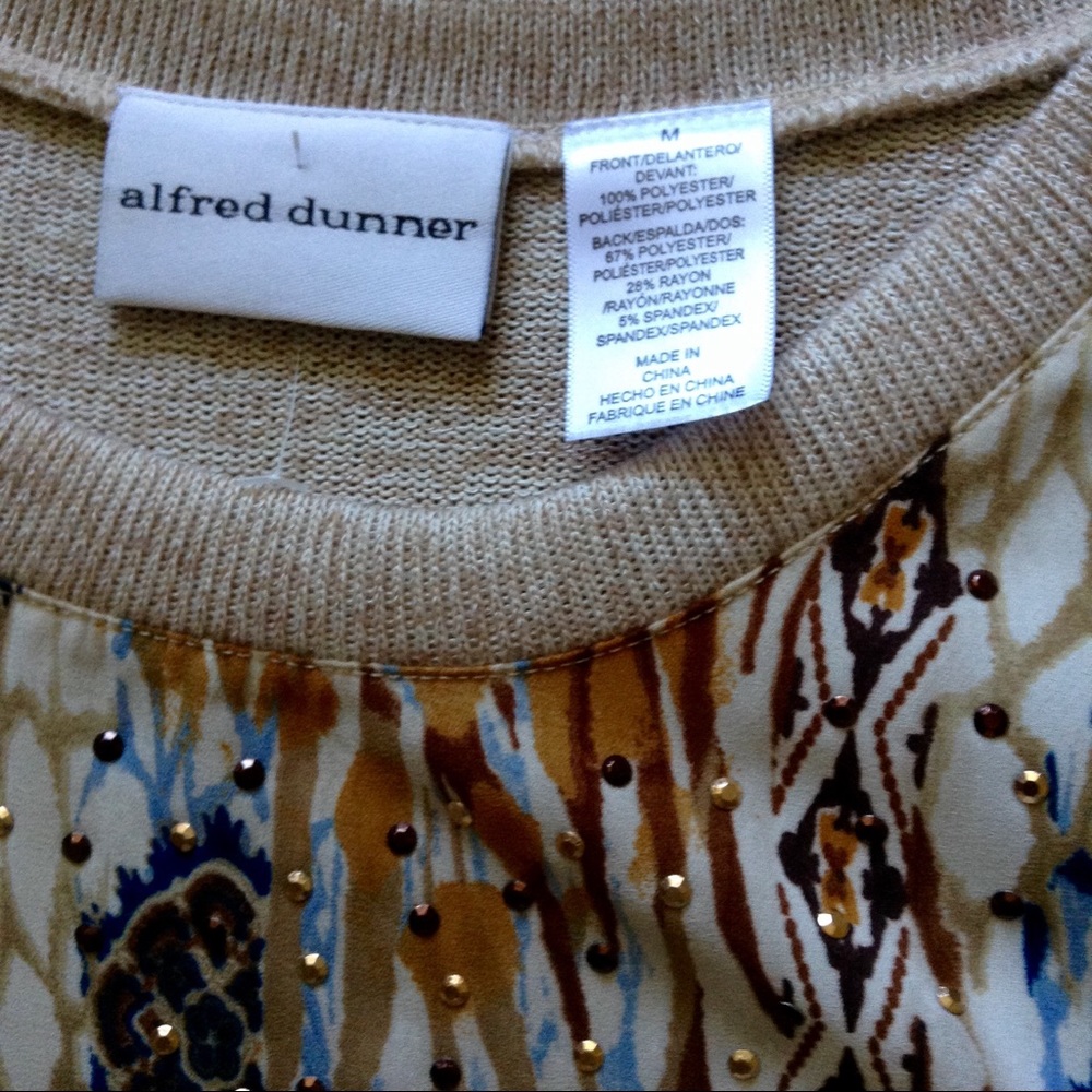 SOLD...Alfred Dunner top...SOLD